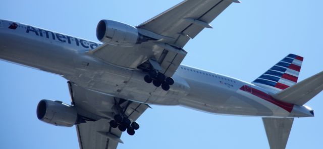 Boeing 777-200 (N754AN) - LHR-SEA  4-14-21