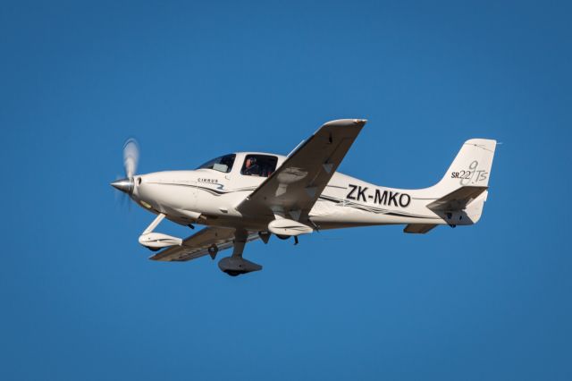 Cirrus SR-22 (ZK-MKO)