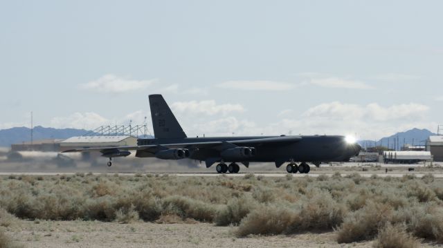 Boeing B-52 Stratofortress —