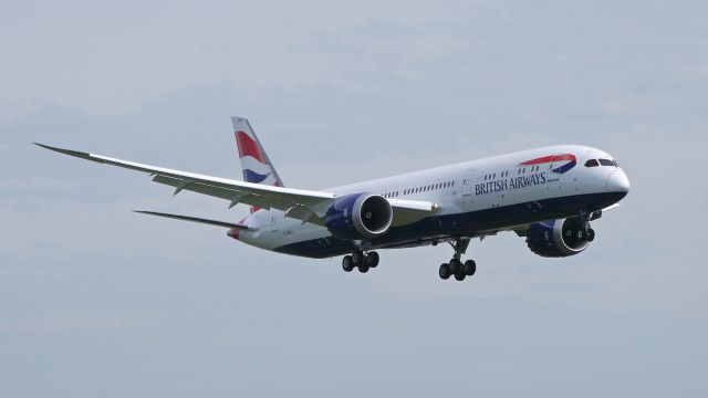 Boeing 787-9 Dreamliner (G-ZBKJ) - BOE371 on final to Rwy 16R to complete a C1 flight on 4/21/16. (ln 424 / cn 38626).