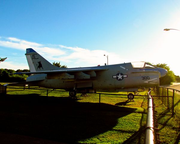 VOUGHT TA-7 Corsair 2 (15-7500) - Air Power Park, Hampton, VA, USA