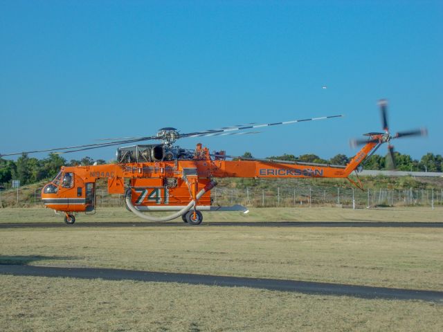 Sikorsky CH-54 Tarhe (N194AC) - S64