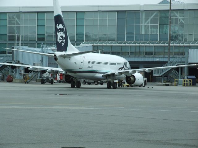 Boeing 737-700 (N607AS)