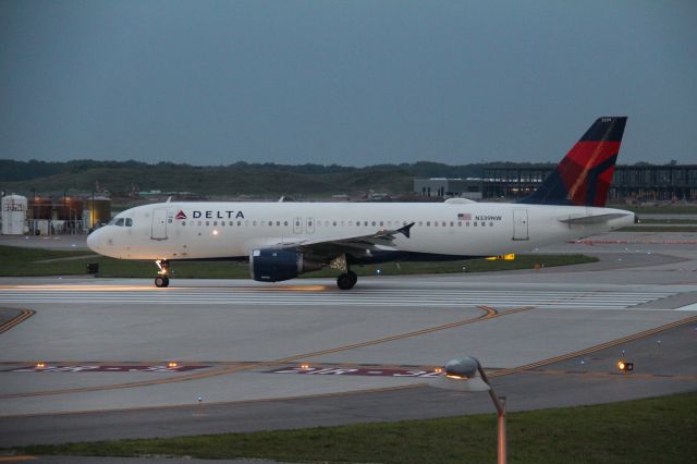 Airbus A320 (N339NW) - DL1612 to AUS (July 31st, 2023)