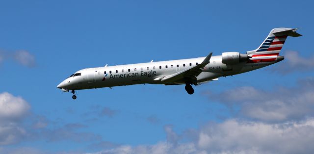 Canadair Regional Jet CRJ-700 (N543EA) - Shortly after departure is this 2011 American Airlines Eagle Canadair Regional Jet 702ER in the Summer of 2020.