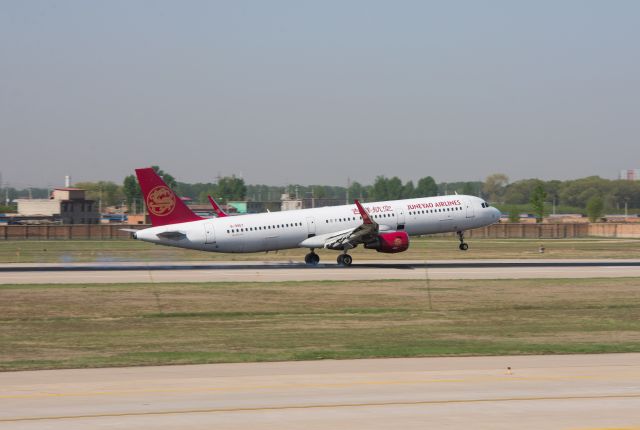 Airbus A321 (B-9957)