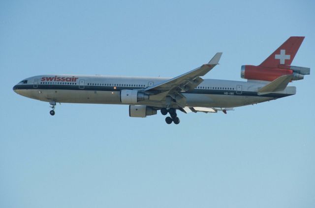 Boeing MD-11 (HB-IWI) - Final Approach to Narita Intl Airport Rwy34L on 1997/01/12