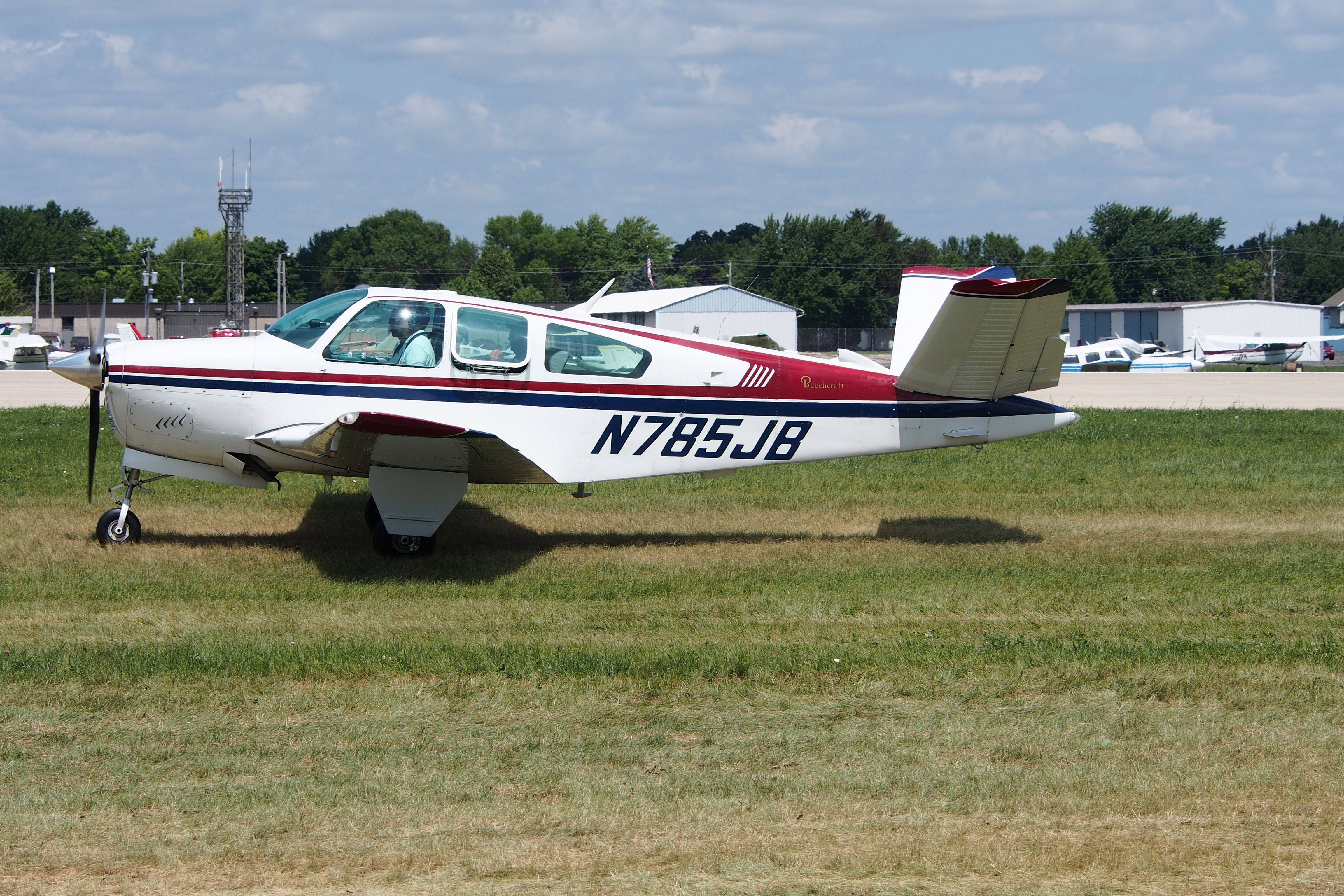 Beechcraft 35 Bonanza (N785JB)