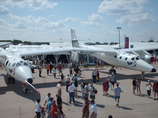 Scaled Composites White Knight 2 (N348MS)