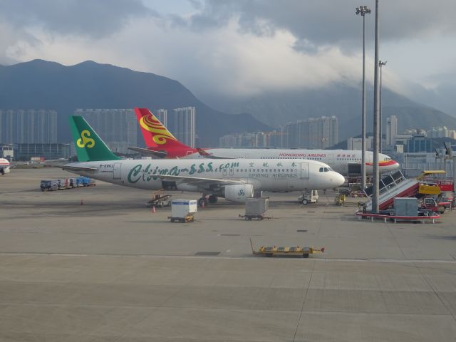 Airbus A320 (B-6862)