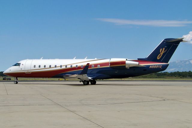 Canadair Regional Jet CRJ-200 (N999YG)