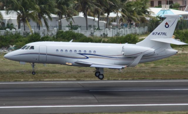 Dassault Falcon 2000 (N747RL)