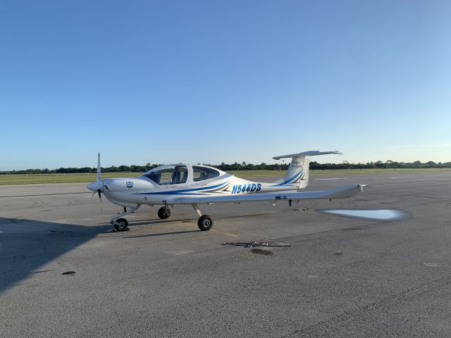 Diamond Star (N544DS) - Aamro Aviation's Diamond DA 40 with Garmin 530 and 430 ready to fly.