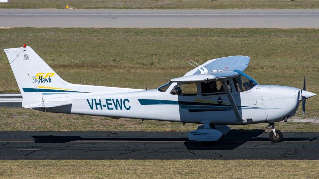 Cessna Skyhawk (VH-EWC)