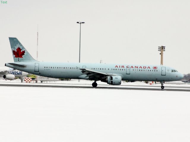 Airbus A321 (C-GITY)