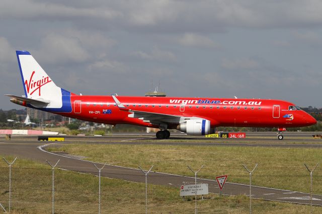 Embraer ERJ-190 (VH-ZPI)