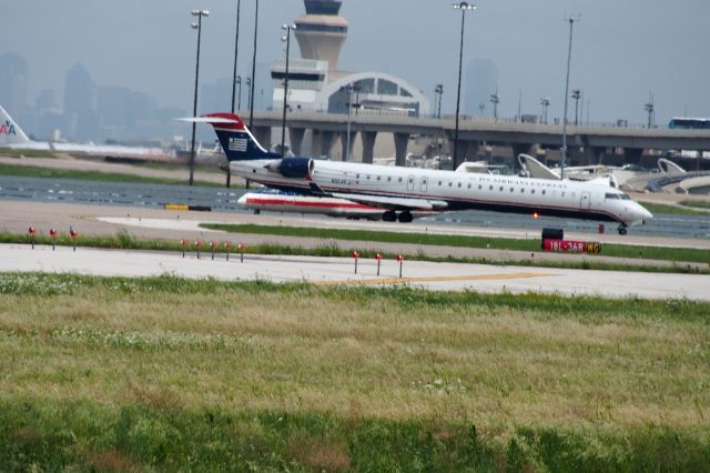 Canadair Regional Jet CRJ-200 (N914FJ)