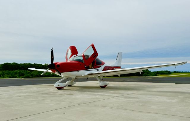 Cirrus SR-22 (N874CP)