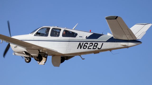 Beechcraft 35 Bonanza (N62BJ)