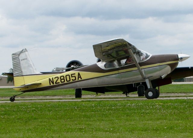 Cessna Skywagon 180 (N2805A) - At AirVenture 2016.