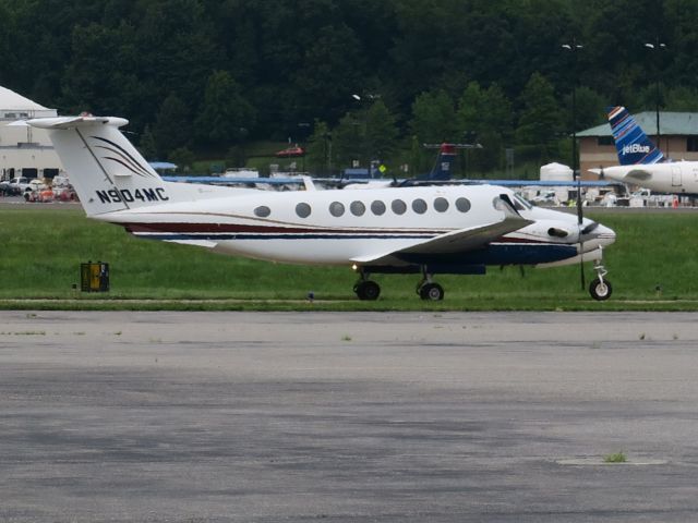 Beechcraft Super King Air 350 (RLI904)