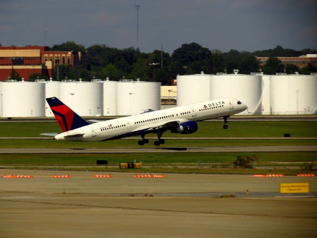 Boeing 757-200 (N521US)