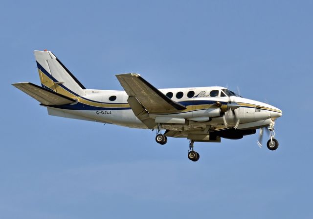 Beechcraft King Air 100 (C-GJLJ)
