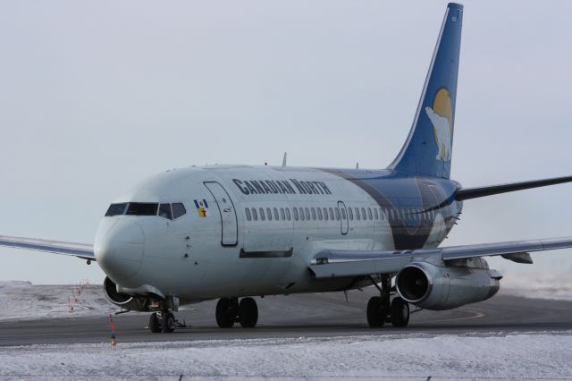 Boeing 737-200 (C-GOPW)