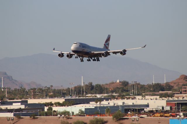 Boeing 747-400 (G-CIVC)