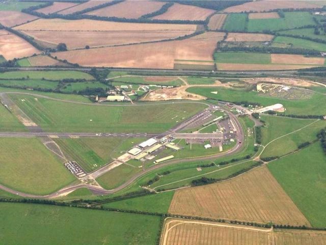 — — - Thruxton Airfield and race track UK