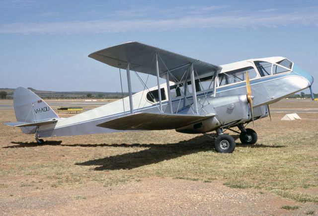 DE HAVILLAND DH-84 Dragon (VH-AQU)