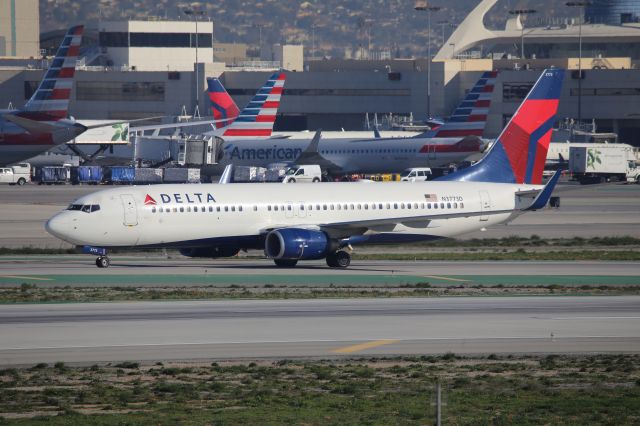 Boeing 737-800 (N3773D)
