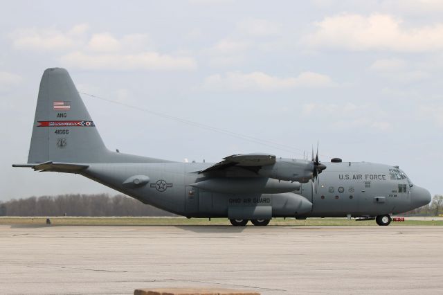 Lockheed C-130 Hercules (74-1666) - A Lockheed Martin C-130H Hercules from the 179th Airlift Wing, “Spirit of Galion” taxiing for departure on 18 Apr 2019.