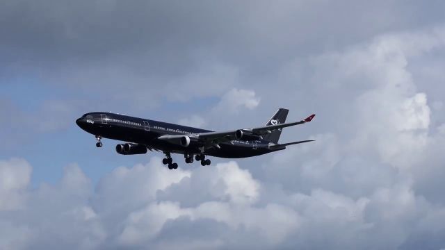 Airbus A340-300 (9H-TQM) - before touch down R24 in Manchester