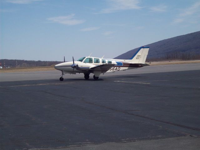 Beechcraft Baron (58) (N256AD) - at Williamsport