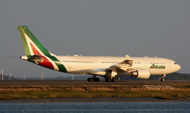 Airbus A330-200 (EI-EJG)