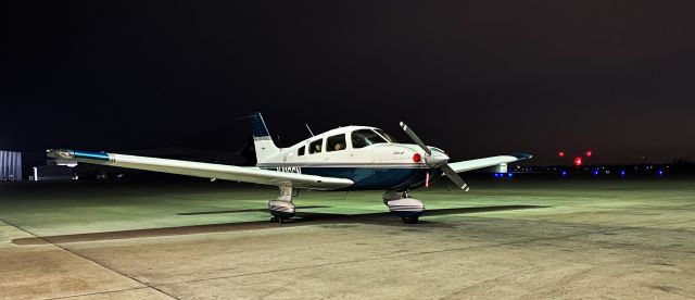 Piper Cherokee (N4186N)