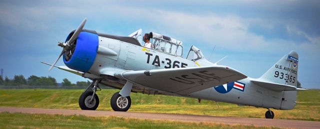 North American T-6 Texan (N365TA)