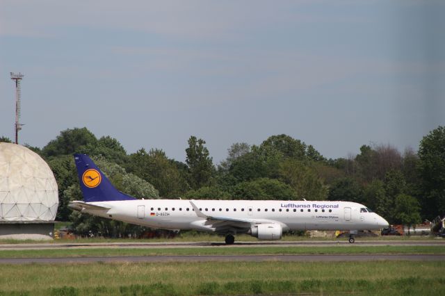 Airbus A319 (D-AECH)