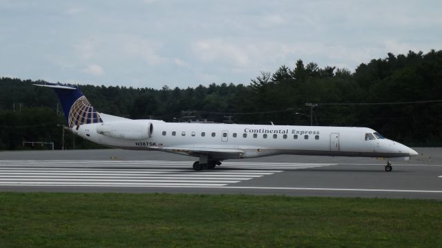 Embraer ERJ-145 (N287SK)