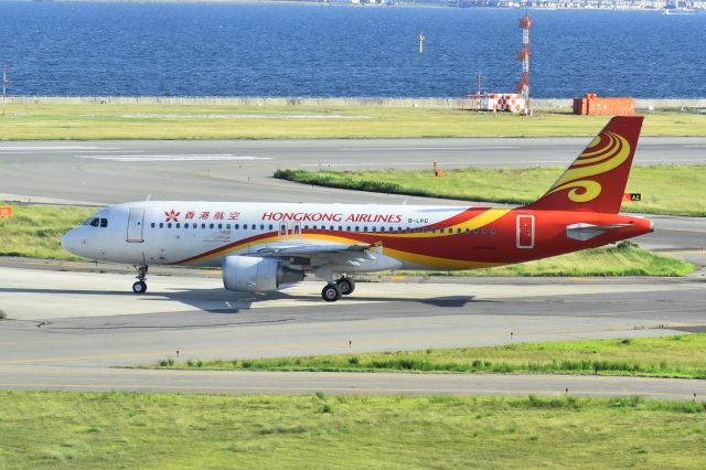Airbus A320 (B-LPG)