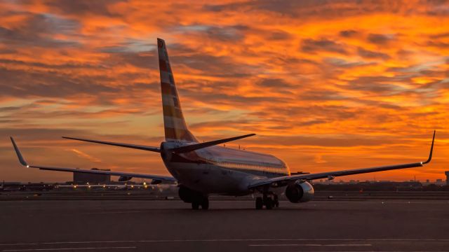 Boeing 737-800 —