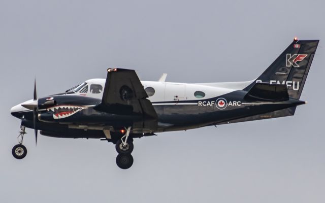 Beechcraft King Air 90 (C-FMFU)