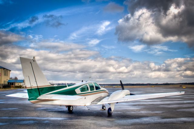 Beechcraft 55 Baron (N3590A)