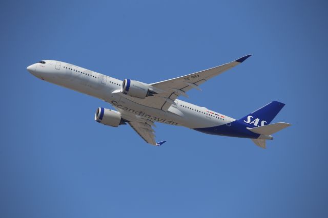 Airbus A350-900 (SE-RSA)