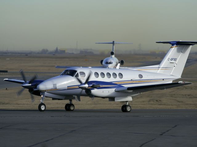 Beechcraft Super King Air 200 (C-GFSD) - Belongs to the Province of Alberta
