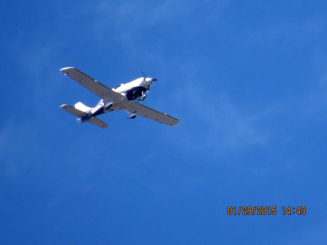 Cessna Skyhawk (N566CS)