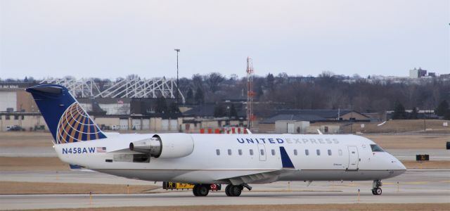 Canadair Regional Jet CRJ-200 (N458AW)