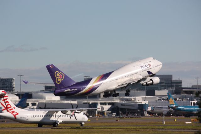 Boeing 747-400 (HS-TGX)