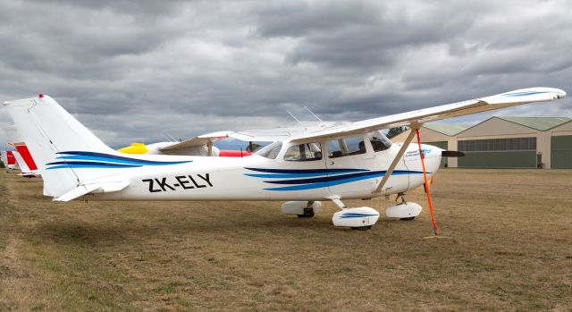 Cessna Skyhawk (ZK-ELY)